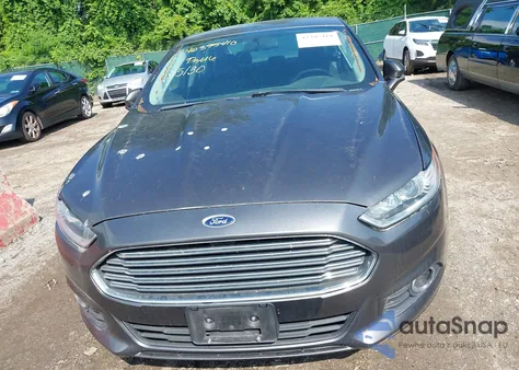 2016 Ford Fusion Se z USA, uszkodzony, nr VIN 3FA6P0HD4GR392252